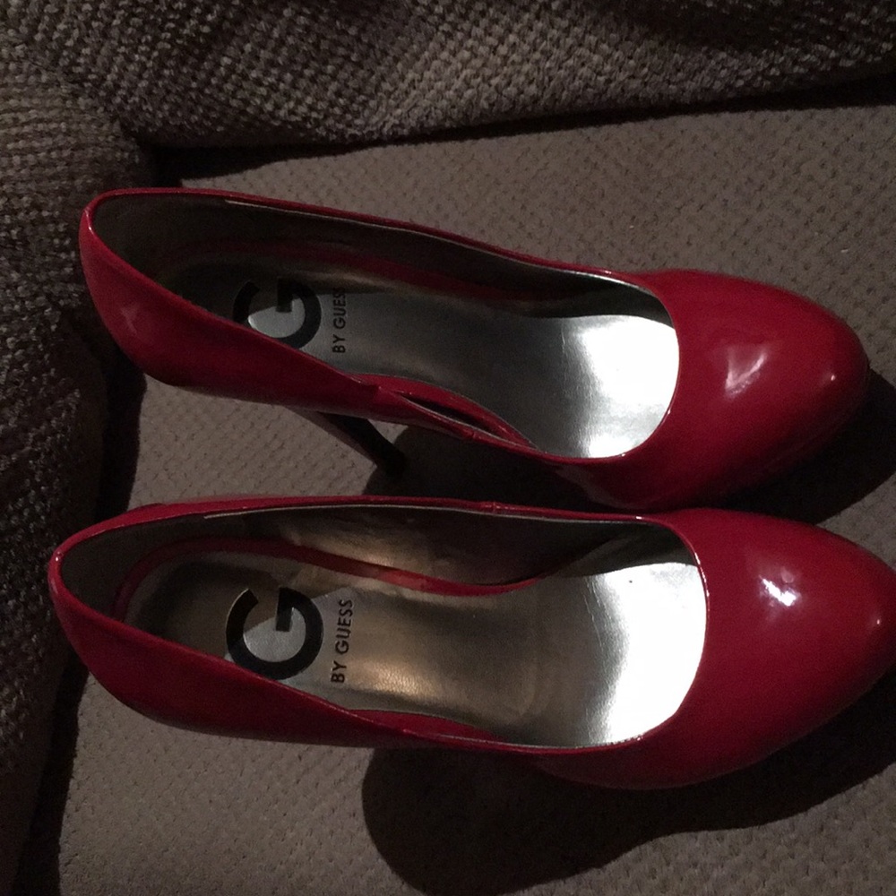 Guess heels